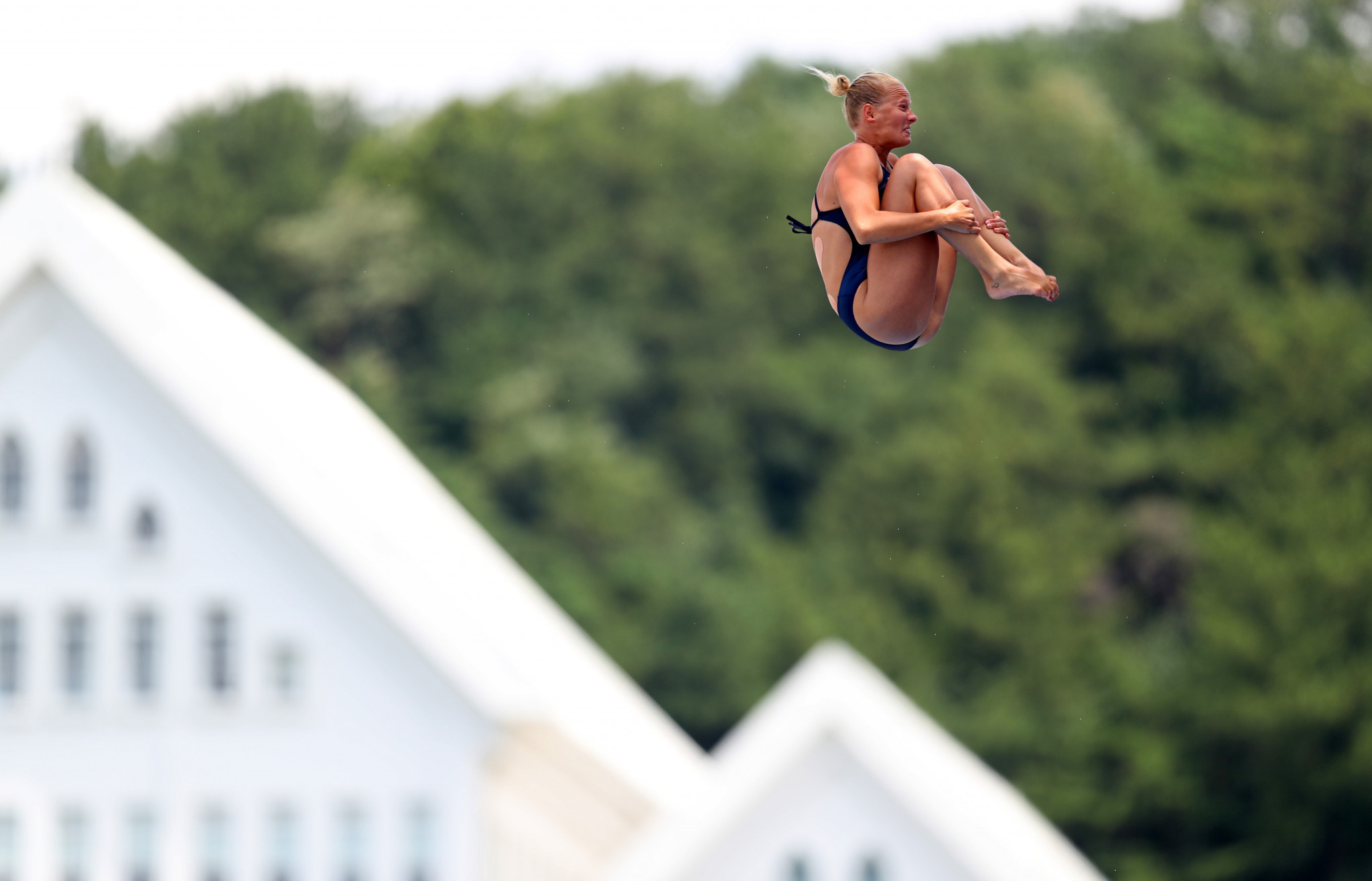Rhiannan Iffland won gold in the women's high diving  ©Getty Images