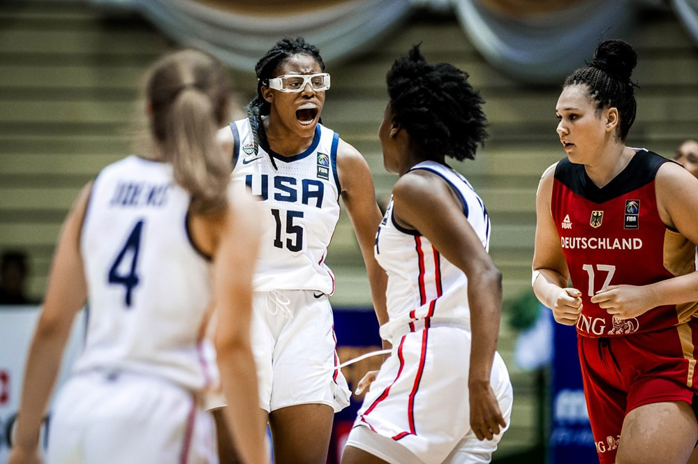 The United States moved a step closer to regaining the title by defeating Germany 79-61 ©FIBA
