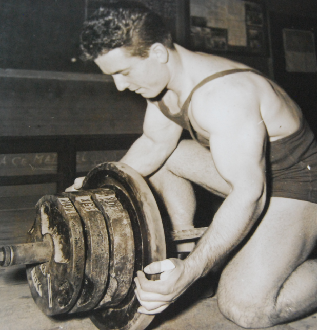 French Weightlifting Federation pays tribute to Olympian Paterni