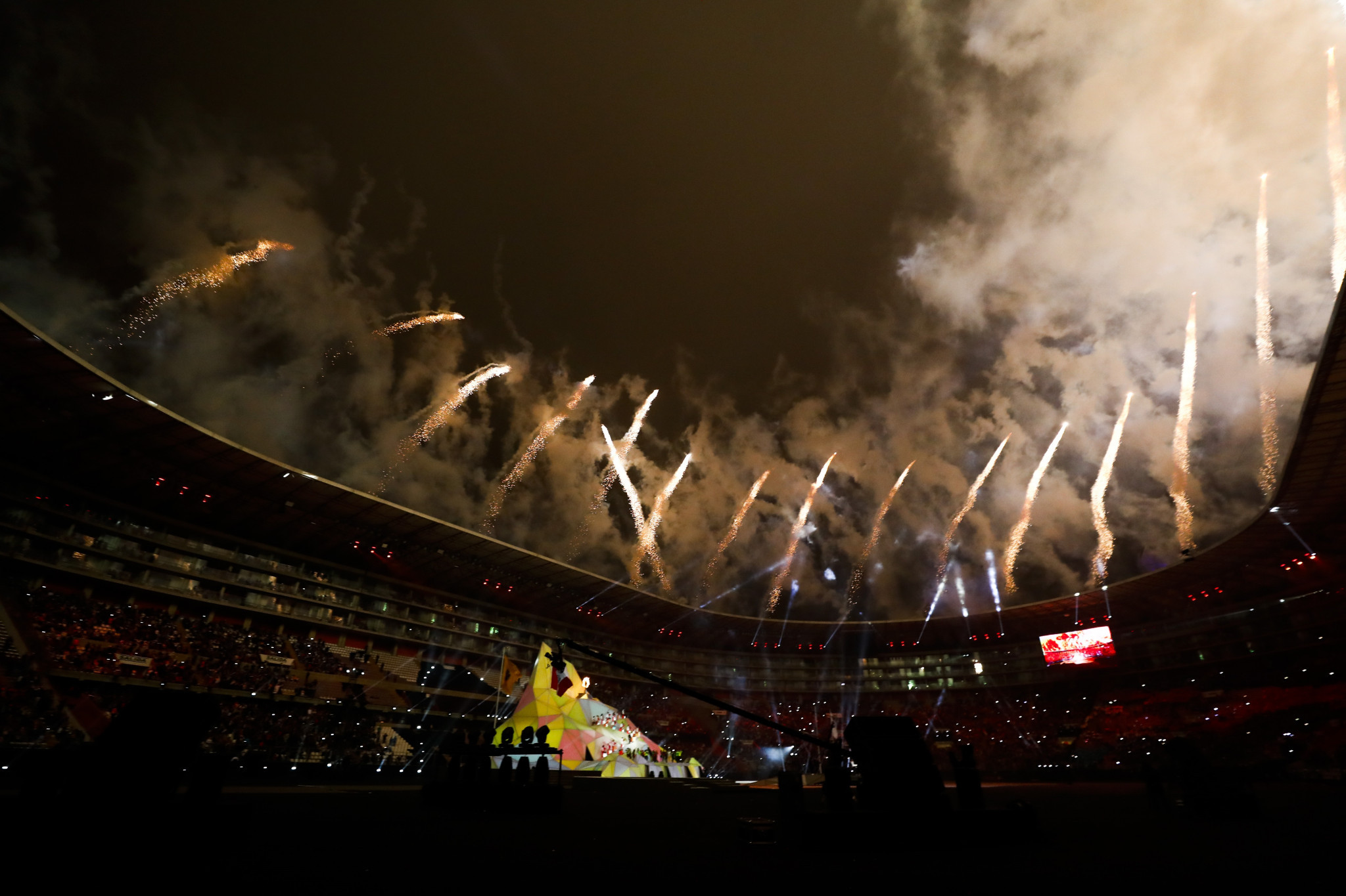 A firework display brought the Opening Ceremony to a close ©Lima 2019