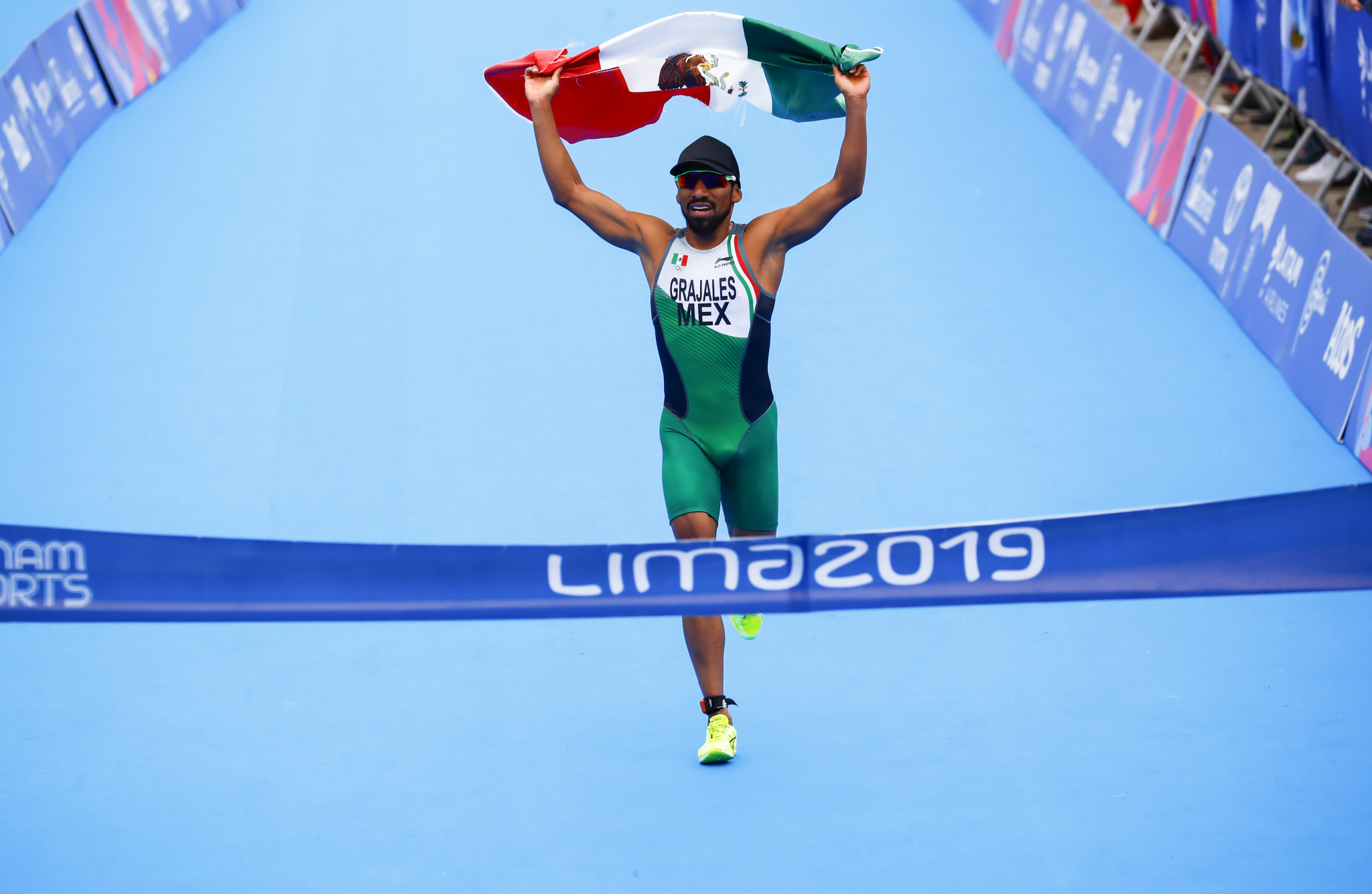 Cristano Grajales of Mexico successfully defended his title in the men's event ©Lima 2019