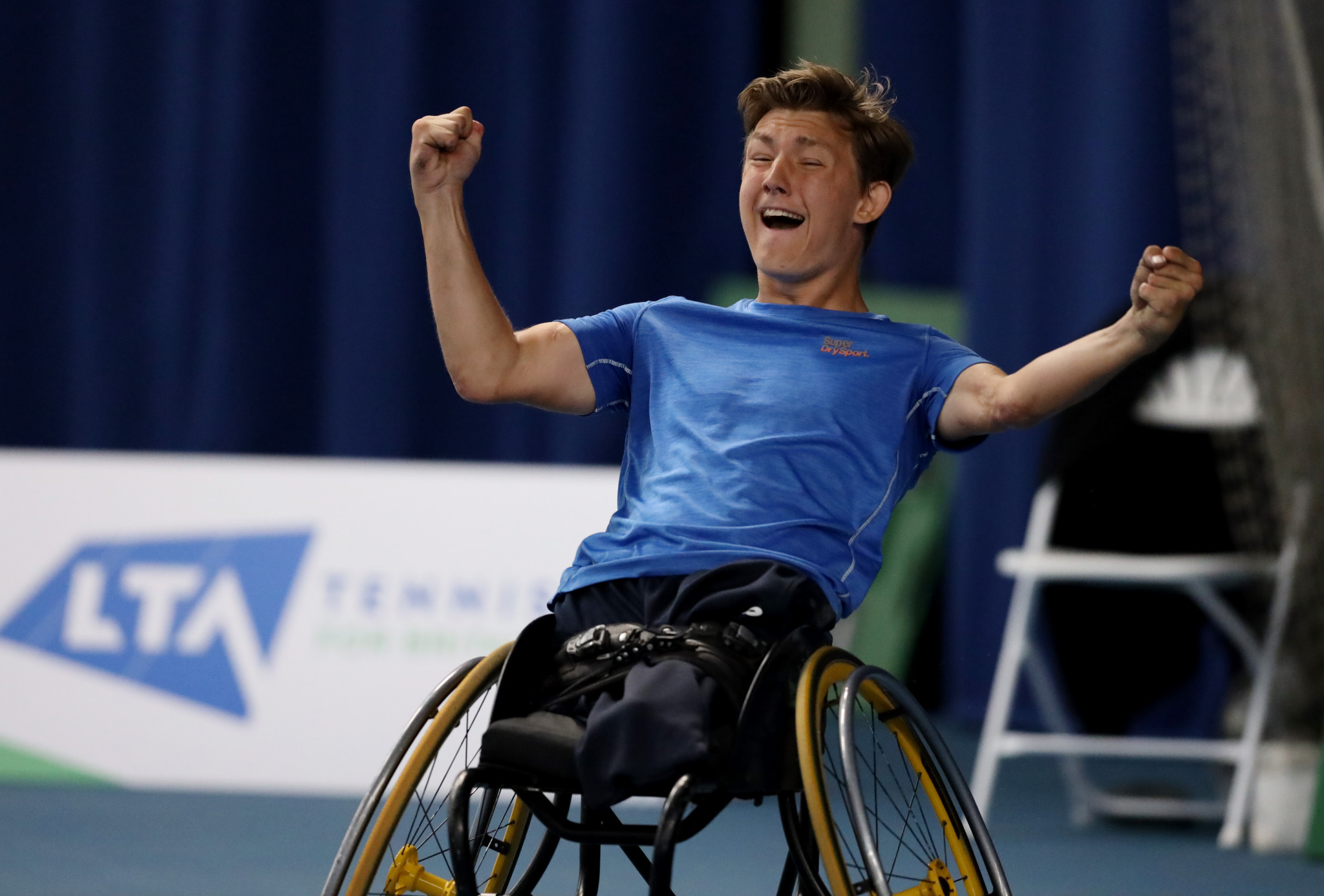 Sixteen-year-old Vink completes dual triumph at British Open Wheelchair Tennis Championships