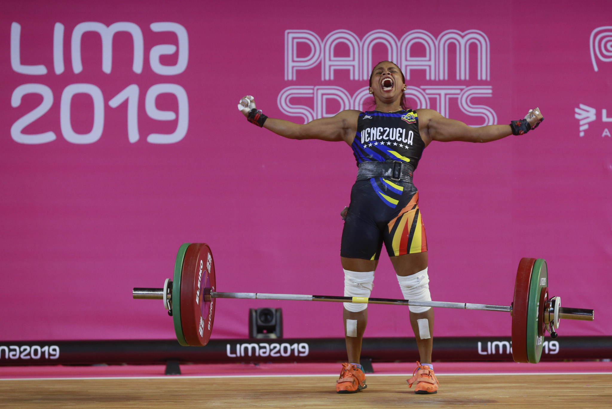 Genesis Rodriquez earned one of two Venezuelan golds in today's weightlifting competition ©Lima 2019