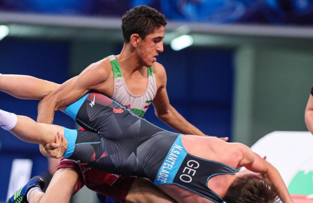Duo target second gold medals at UWW Cadet World Championships after semi-final wins