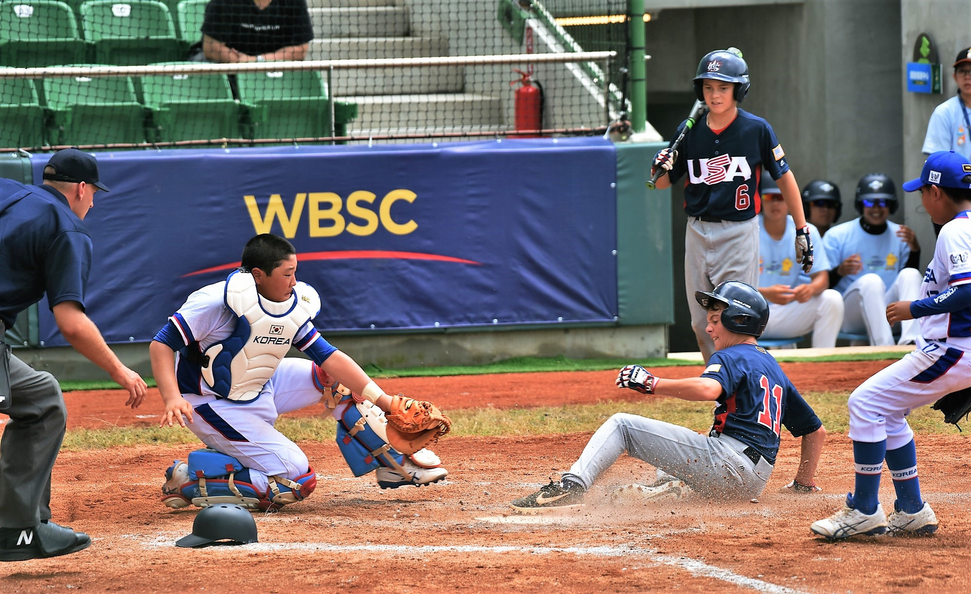 The US battled hard to claim victory ©WBSC