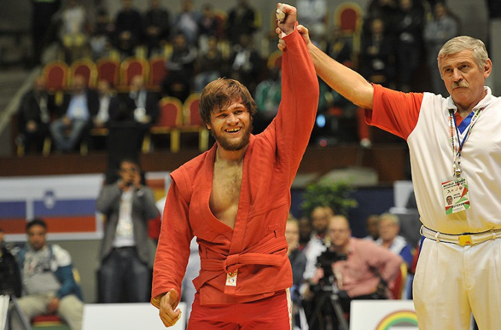 Moldova's Sergiu Oslobanu denied Russia a gold medal in the men's 82kg category ©FIAS