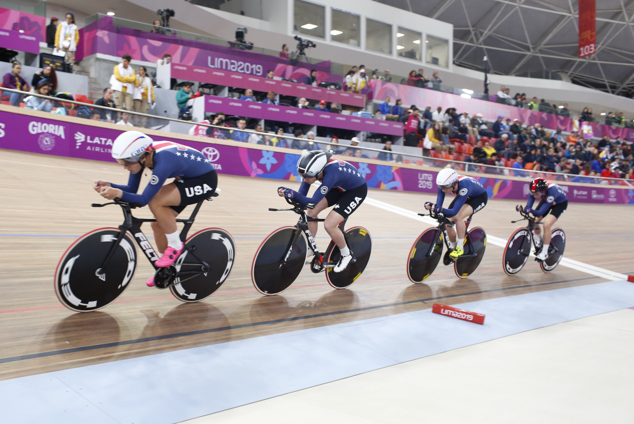 The US were the victorious team in the women's team pursuit ©Lima 2019