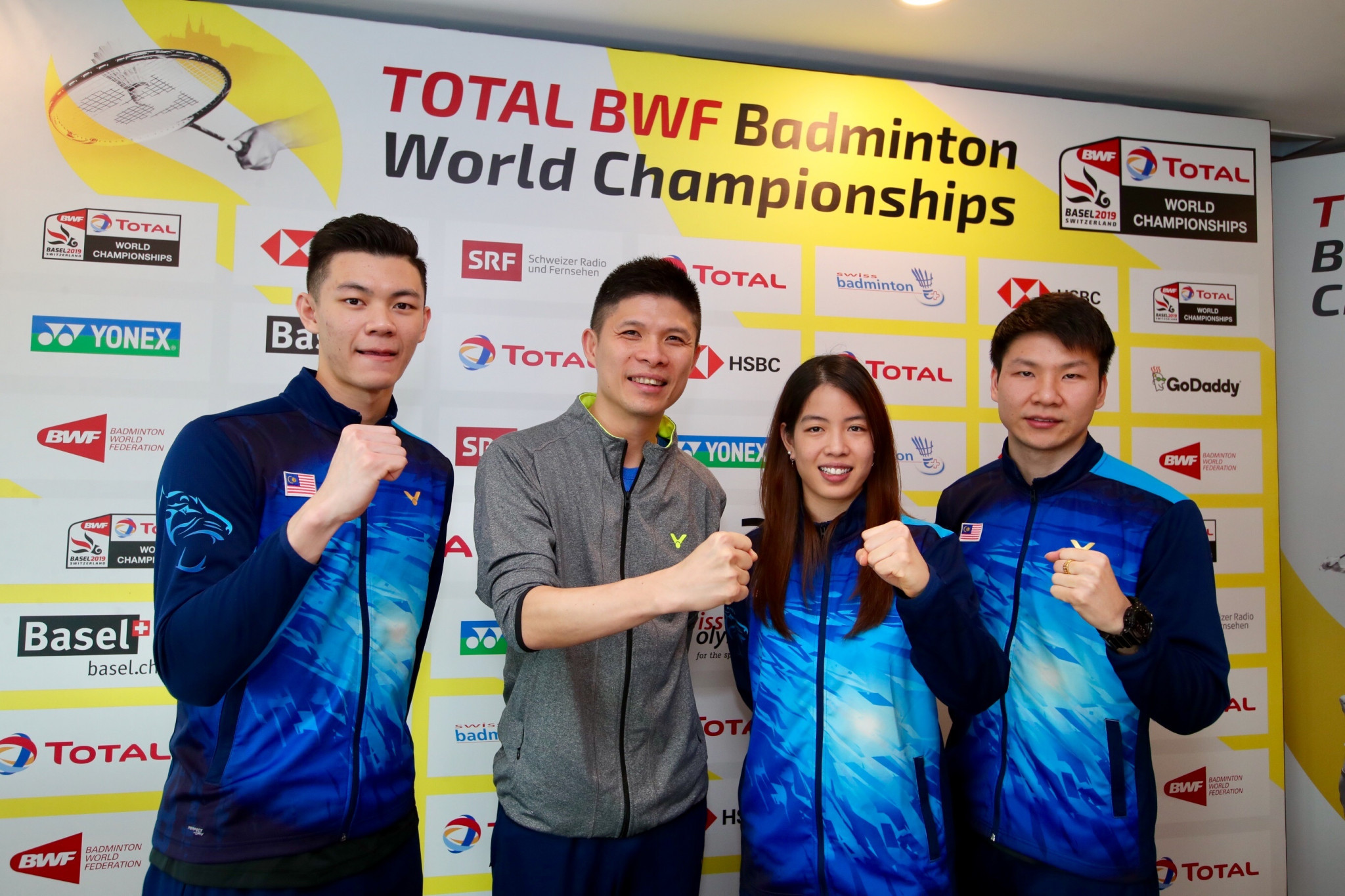 Malaysia team members Lee Zii Jia, Wong Choong Hann, Shevon Jemie Lai and Goh Soon Huat were among those in attendance at the draw ©BWF