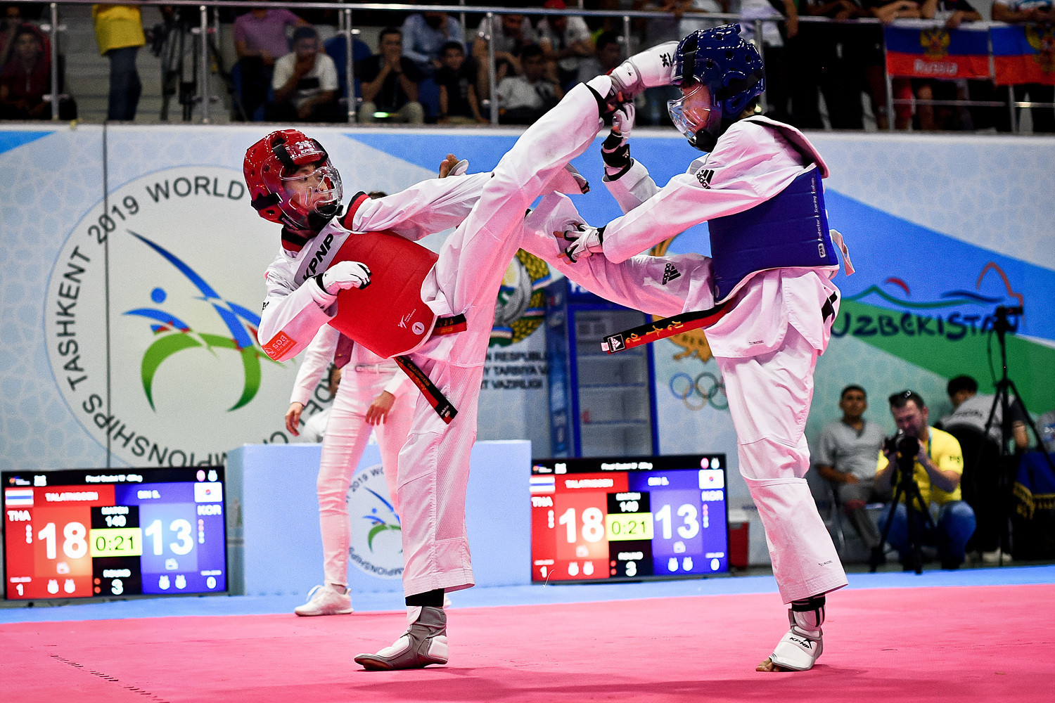 Thailand win two gold medals on opening day of World Cadet Taekwondo Championships