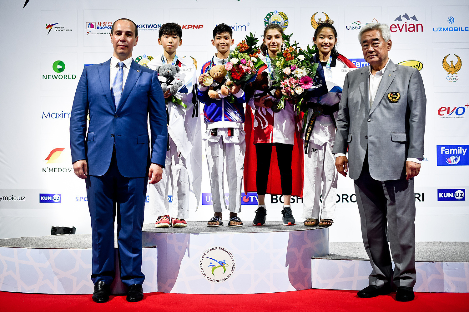 Thailand's Waranya Talatngoen won the women’s under-29 kilograms gold medal ©World Taekwondo