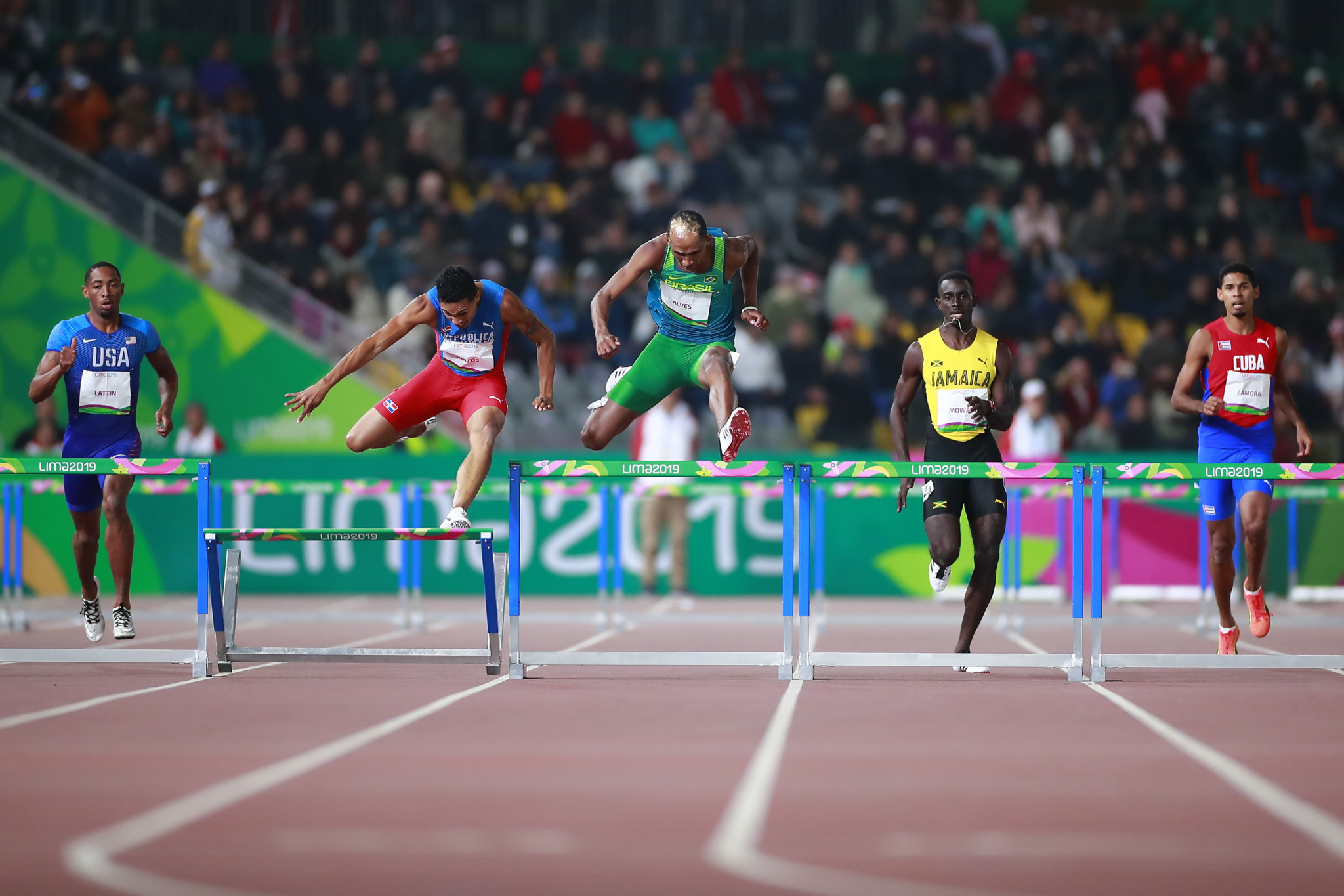 Juander Santos of Dominican Republic fell in the men's 400 metre hurdles at Lima 2019 ©Lima 2019