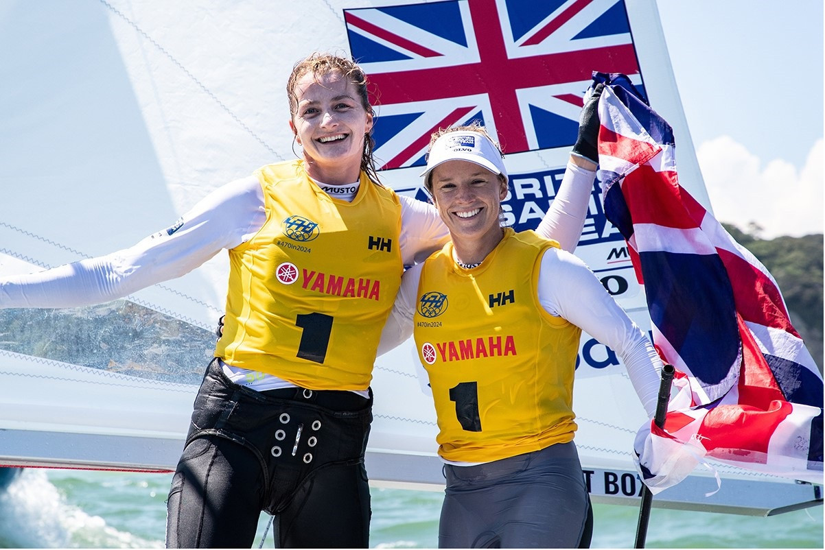 Mills and McIntyre crowned women's gold medallists at 470 World Championships