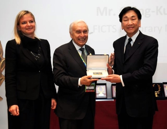 Ching-Kuo Wu has been appointed as an honorary member of the FICTS ©AIBA