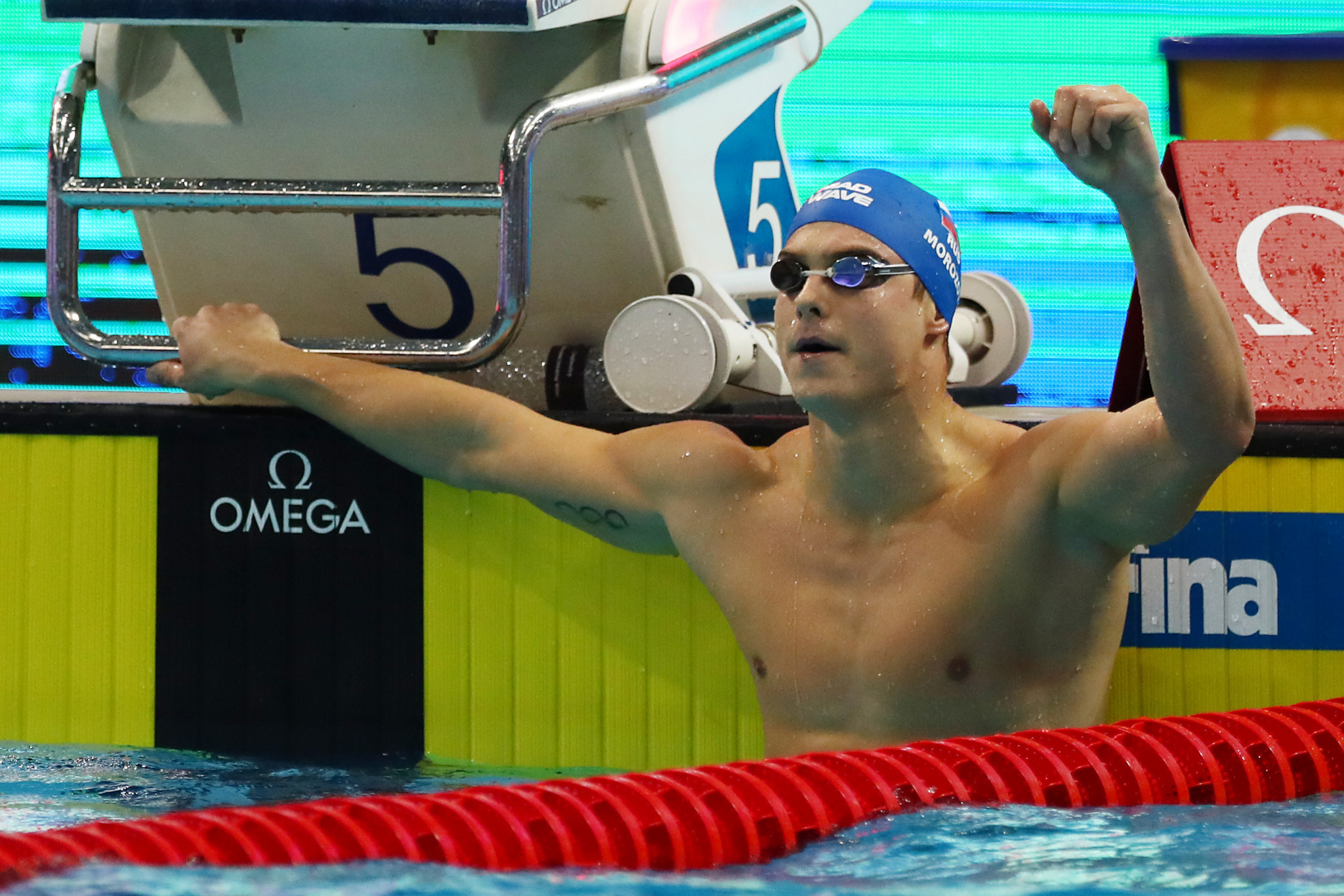 Morozov claims two more FINA World Cup titles with record swims in Singapore