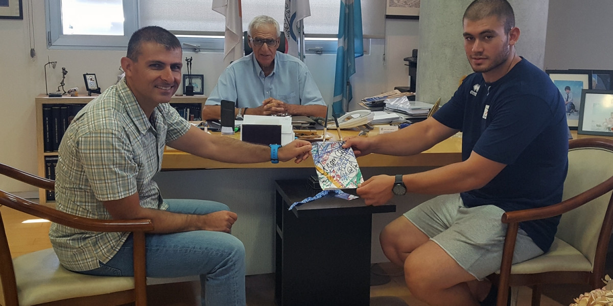 The Cyprus Olympic Committee have held a reception for discus thrower Giorgos Koniarakis following his role as a young ambassador at the recent European Youth Olympic Festival ©COC