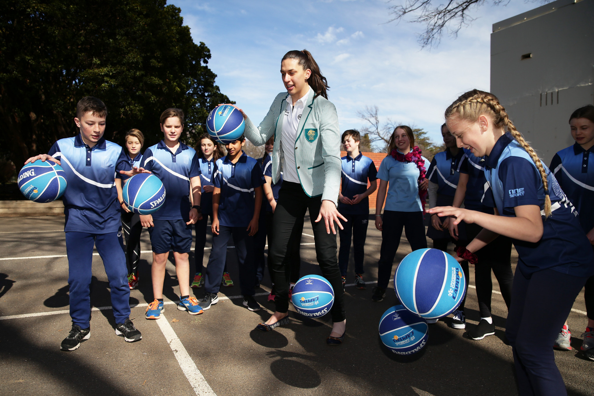 Australian basketballer Marianna Tolo joined students in Canberra to announce the extension of Olympics Unleashed at an event attended by the Deputy Chief Minister of the Australian Capital Territory Yvette Berry ©Getty Images