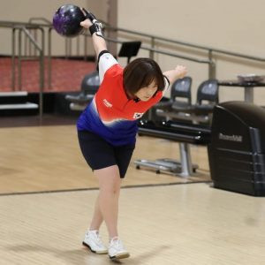 South Korea's Lee heads singles semi-final qualifiers at World Bowling Women's Championship