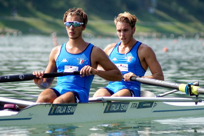 Italy's Giuseppe Di Mare and Raffaele Serio recorded the best time in the men's lightweight pairs ©World Rowing