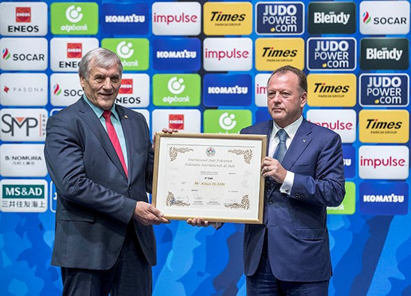 Olympic medallist judoka Glahn awarded ninth dan at IJF World Championships