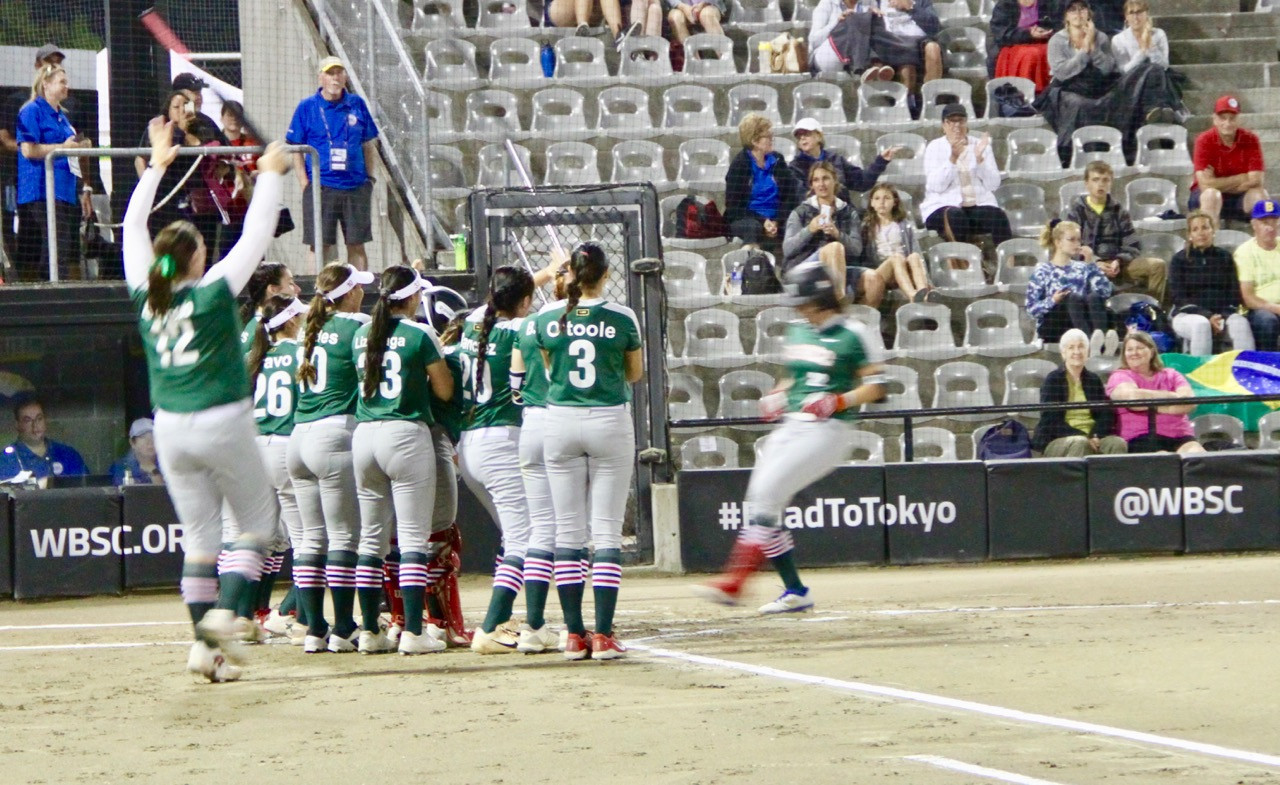 Mexico thrashed Brazil today at the WBSC Softball Americas Olympic Games qualifier in Surrey ©WBSC