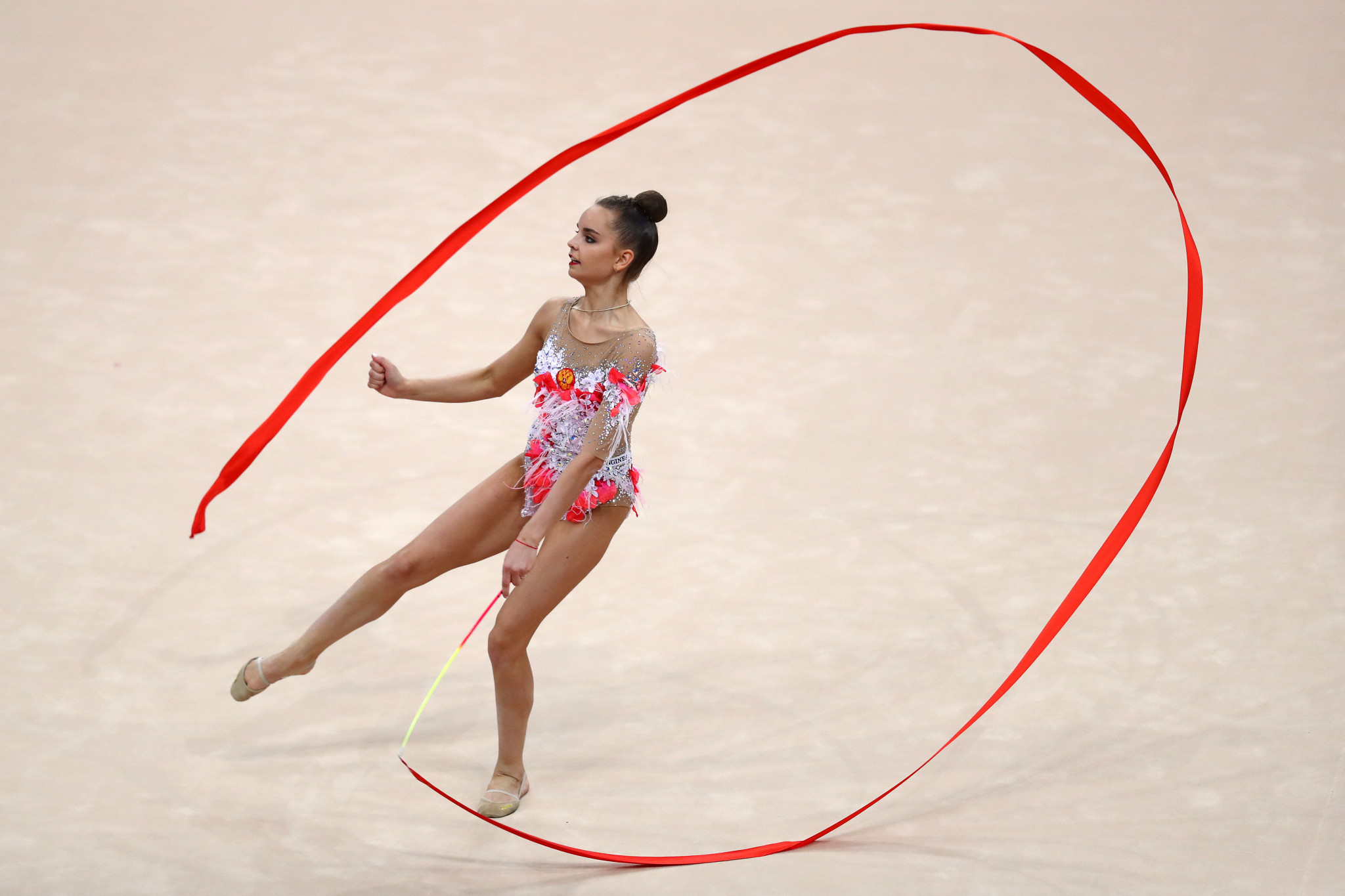 Dina Averina of Russia is leading the individual all-around competition ©Getty Images