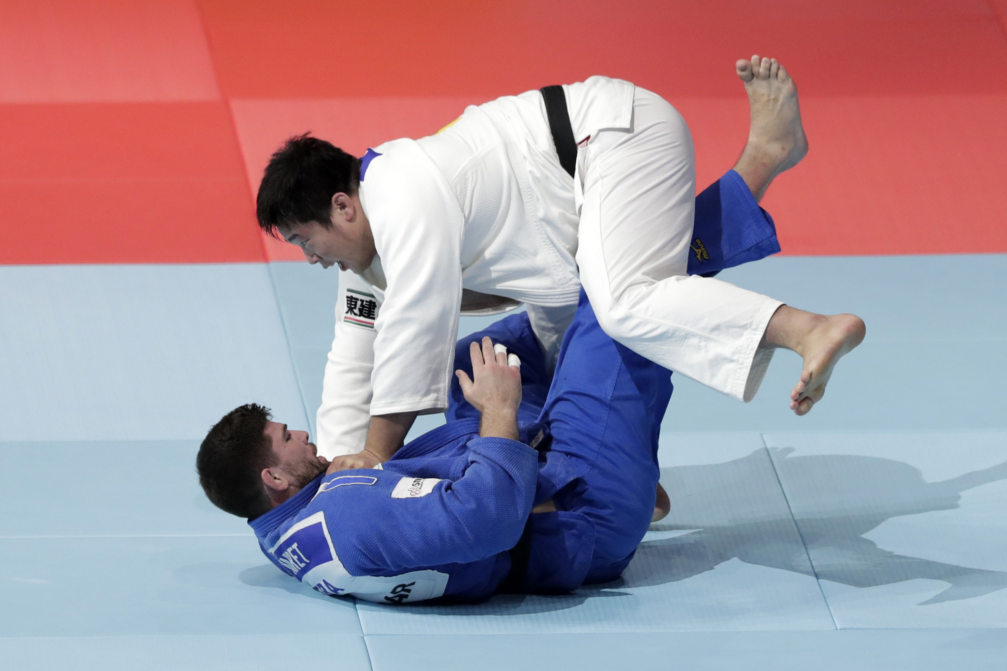 Kokoro Kageura threw Cyrille Maret for ippon in the opening fight to set Japan on their way ©Getty Images
