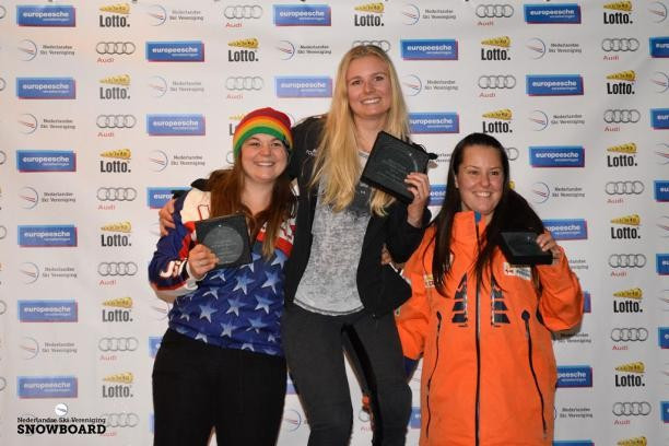 Lisa Bunschoten of The Netherlands sealed her maiden IPC Snowboard World Cup victory ©Netherlands Ski Federation 