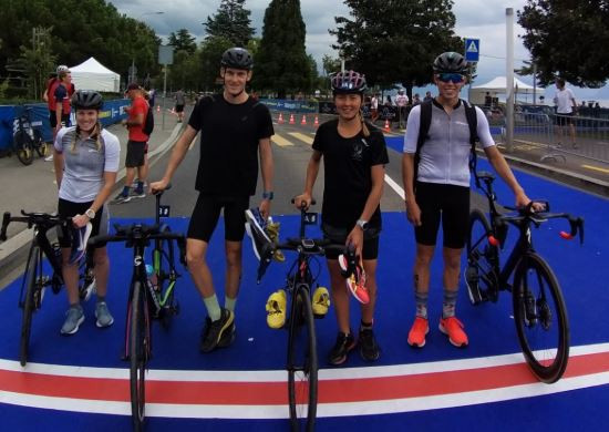 The New Zealand under-23/junior mixed relay team are pictured ahead of the Grand Final race in Lausanne ©World Triathlon