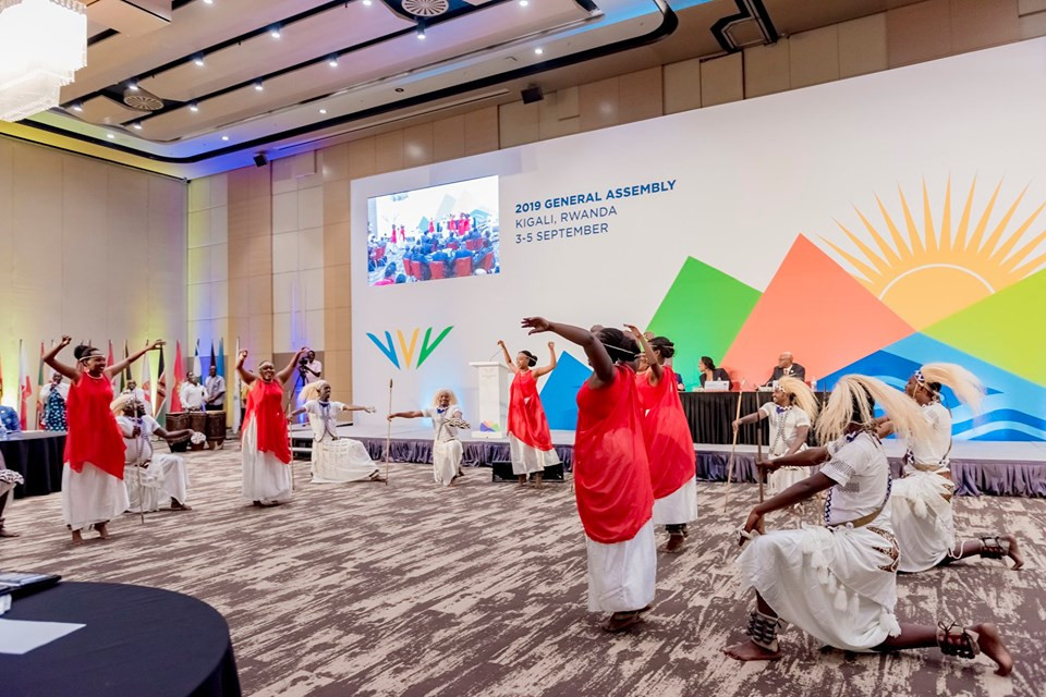 A display of traditional Rwanda dancing helped open the CGF General Assembly at the Radisson Blu Hotel & Convention Centre in Kigali ©Rwanda CGA