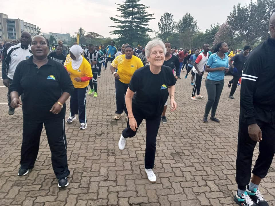 Before the CGF General Assembly started, Dame Louise joined the locals in Kigali for an early morning workout ©Rwanda CGA