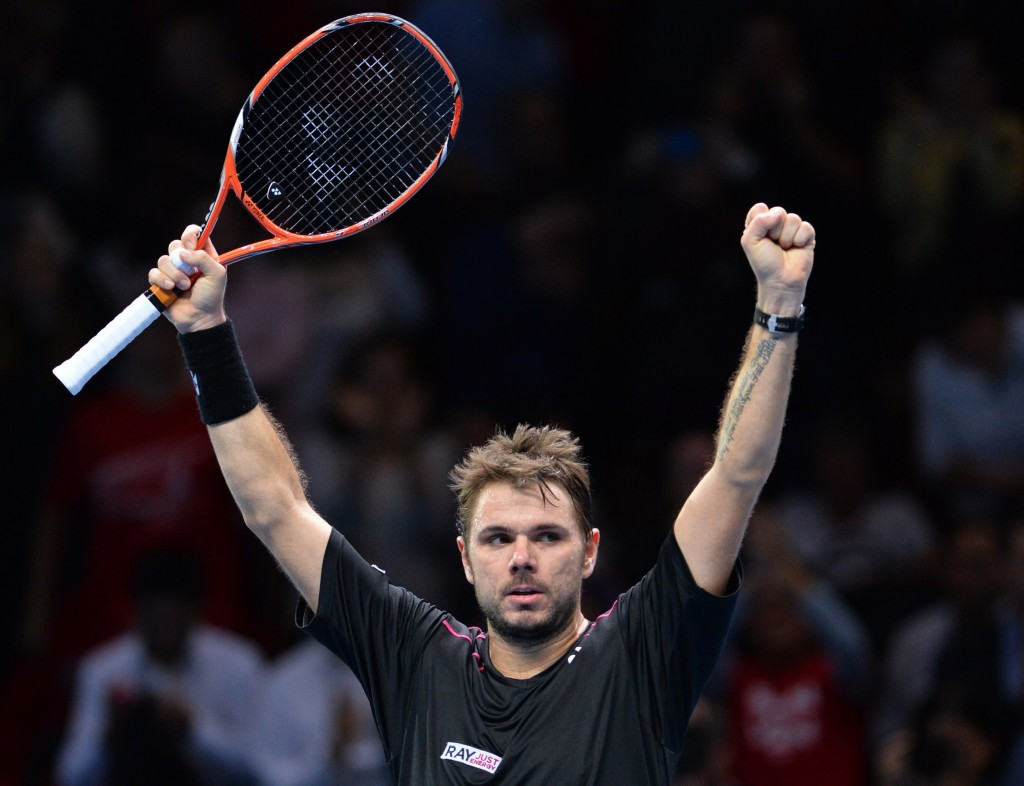 Switzerland's Stan Wawrinka beat home favourite Andy Murray to set up a last-four encounter with compatriot Roger Federer at the ATP World Tour Finals ©Getty Images