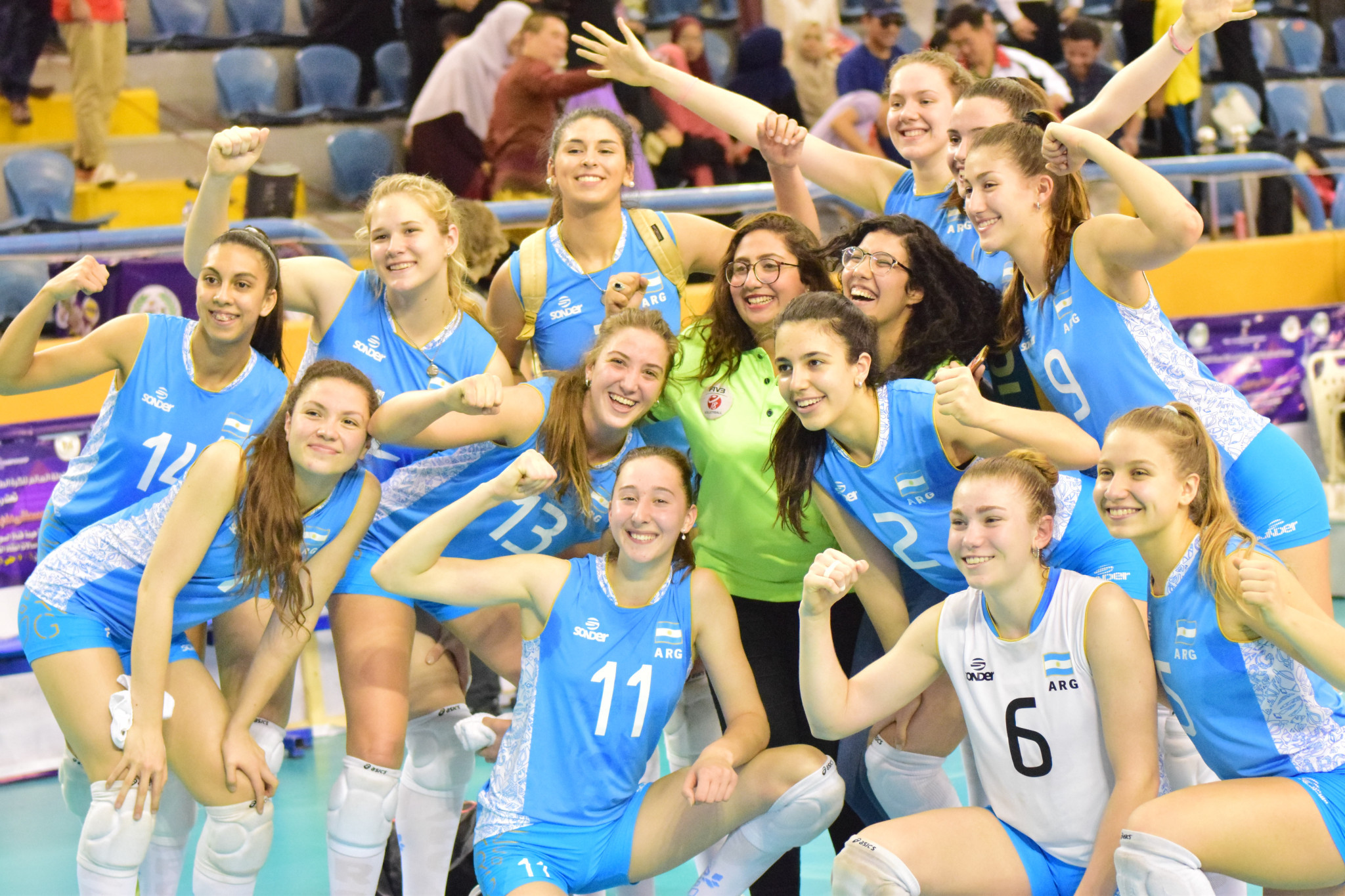 Argentina claimed the victory they needed to go through ©FIVB