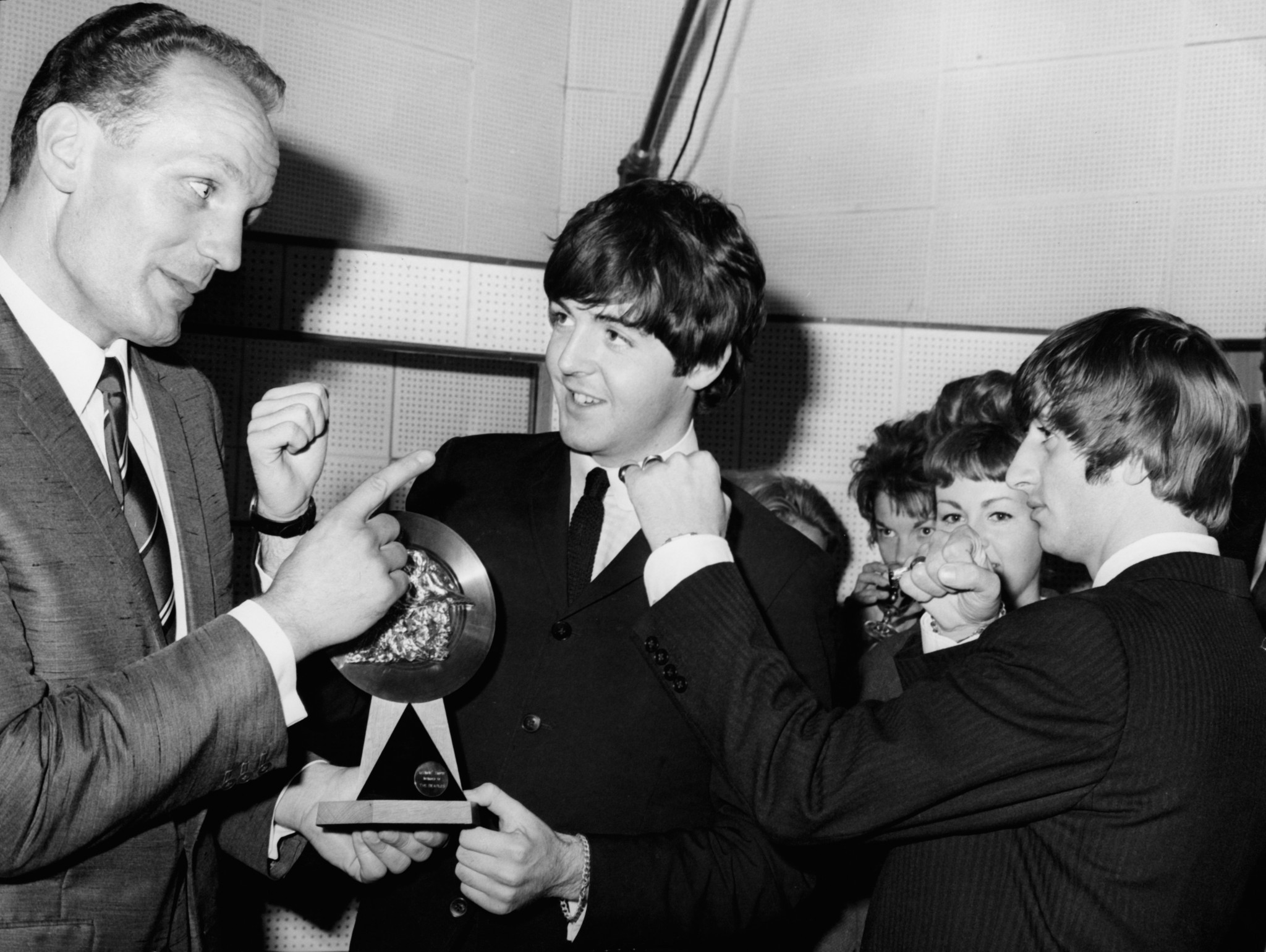 Our 'Enery, pictured above with Paul McCartney and Ringo Starr, was a hugely popular figure ©Getty Images
