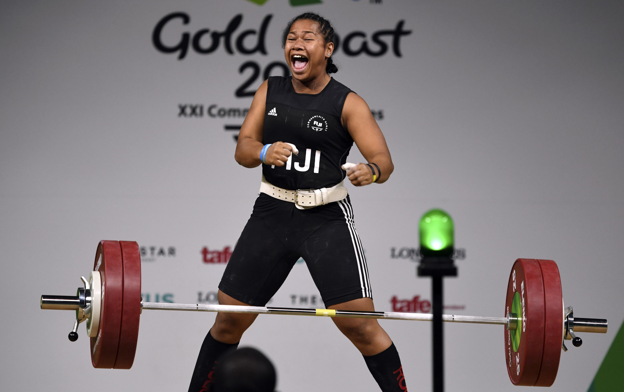 Eileen Cikamatana won gold for Fiji at the 2018 Commonwealth Games in the women's 90kg weightlifting final ©Getty Images