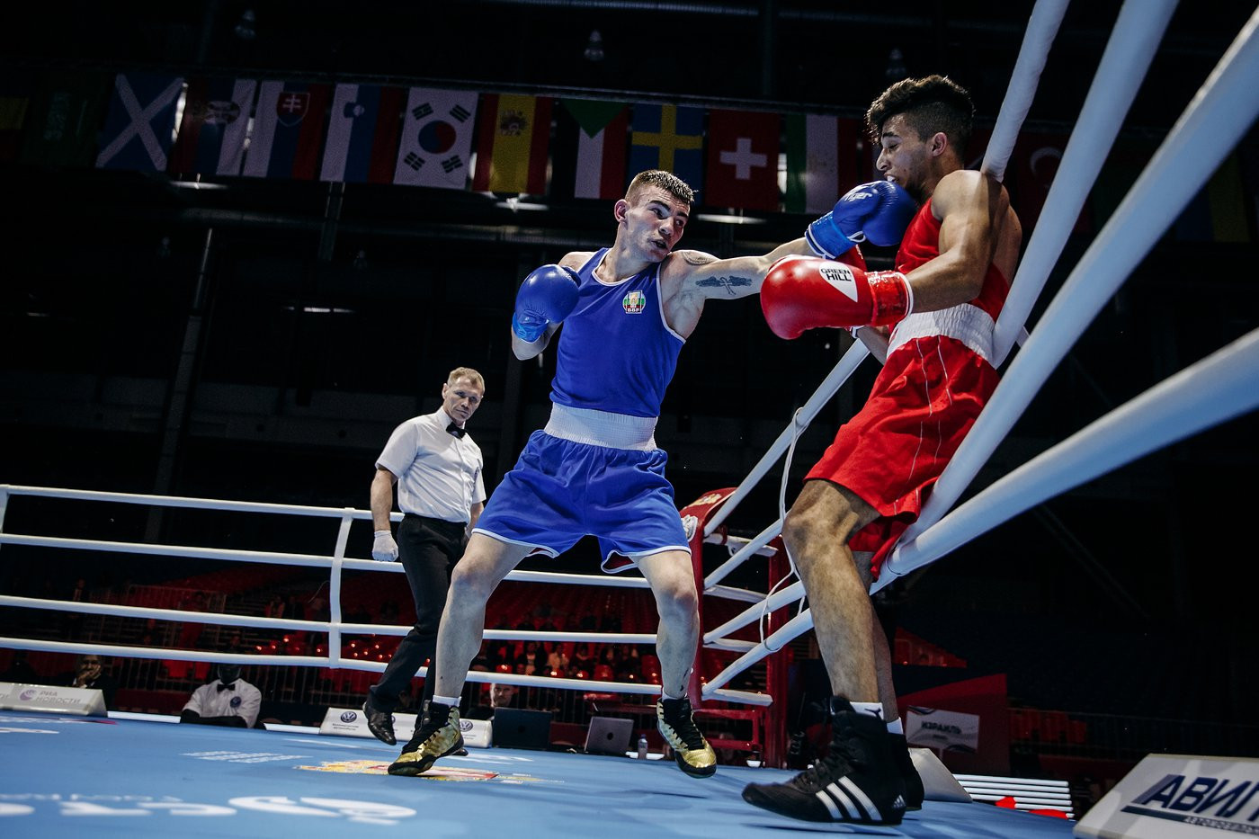 After the first round of the flyweight, competition moved on to the light welterweight ©Yekaterinburg 2019