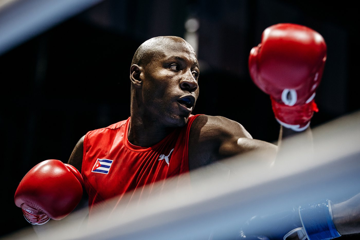Heavyweight top seed Savón begins title defence with unanimous win at AIBA World Championships