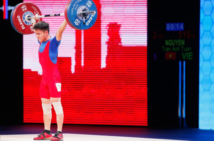 Vietnam's Tran Anh Tuan Nguyen competes in the men's 56kg Group B ©Getty Images