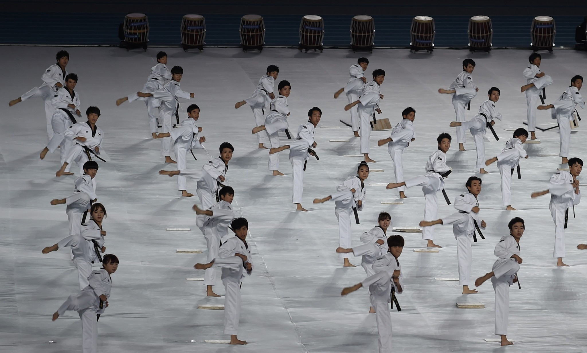 Members of Kukkiwon, World Taekwondo Headquarters, perform during the Closing Ceremony of the 2014 Asian Games ©Getty Images