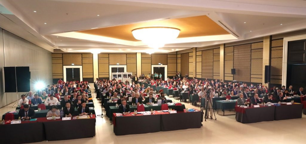 Representatives from 100 member federations were in attendance to hear updates on the latest IWF activities and contribute their ideas and feedback ©IWF