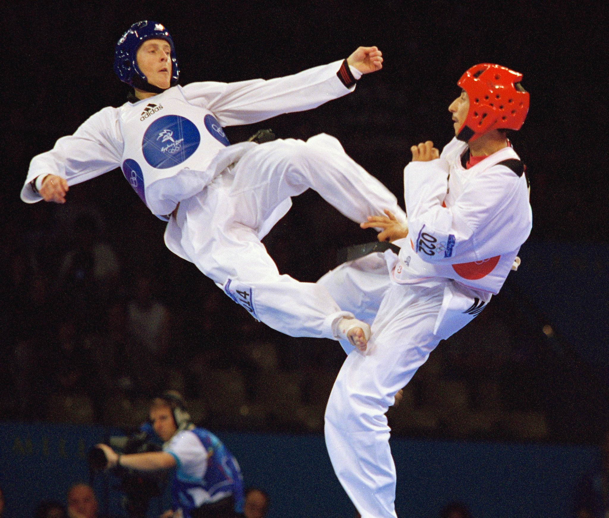 Tributes paid after Australian taekwondo Olympian Lyons passes away
