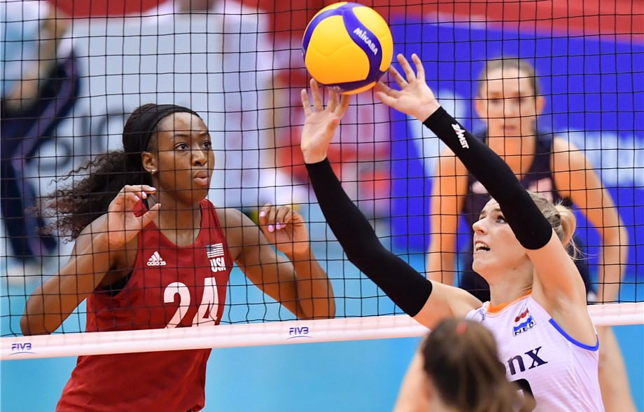 United States and China remain unbeaten at FIVB Women's World Cup
