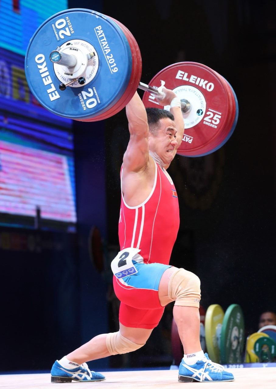 North Korea’s Om Yun Chol was the stand-out performer on the first day of competition, breaking the men’s 55 kilograms clean and jerk and total world records on his way to retaining his three gold medals ©IWF