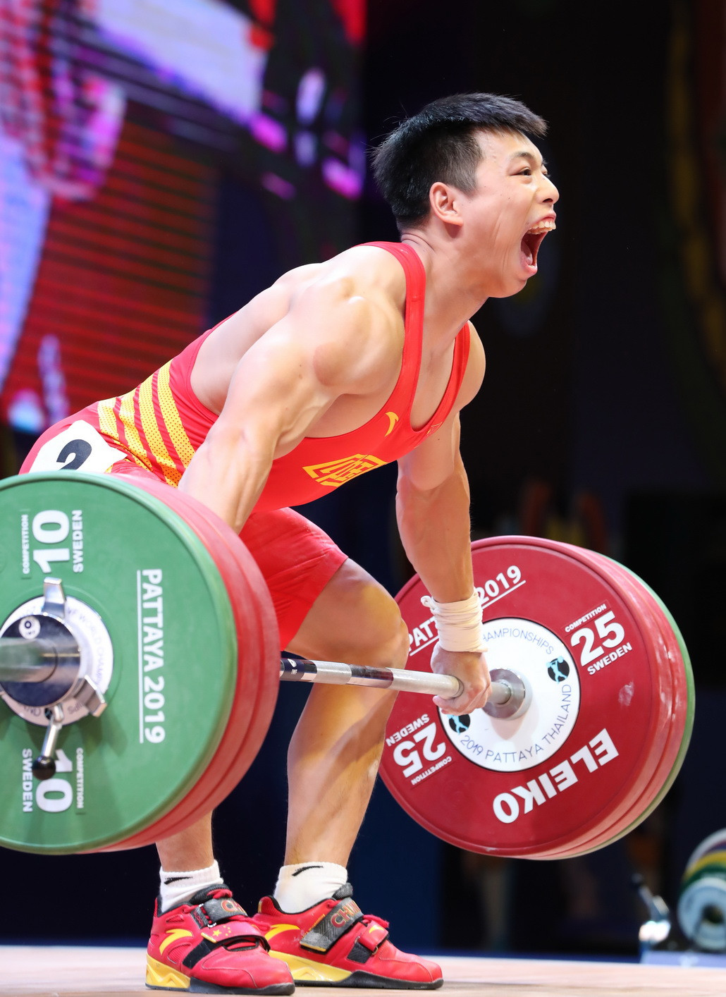 Defending champion Chen Lijun triumphed overall with 337kg, despite not winning either the snatch or the clean and jerk competitions ©IWF