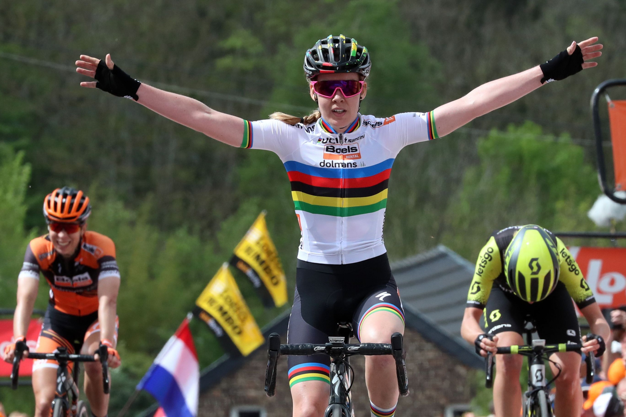 Dutch rider Anna van der Breggen is defending the women's road race crown ©Getty Images