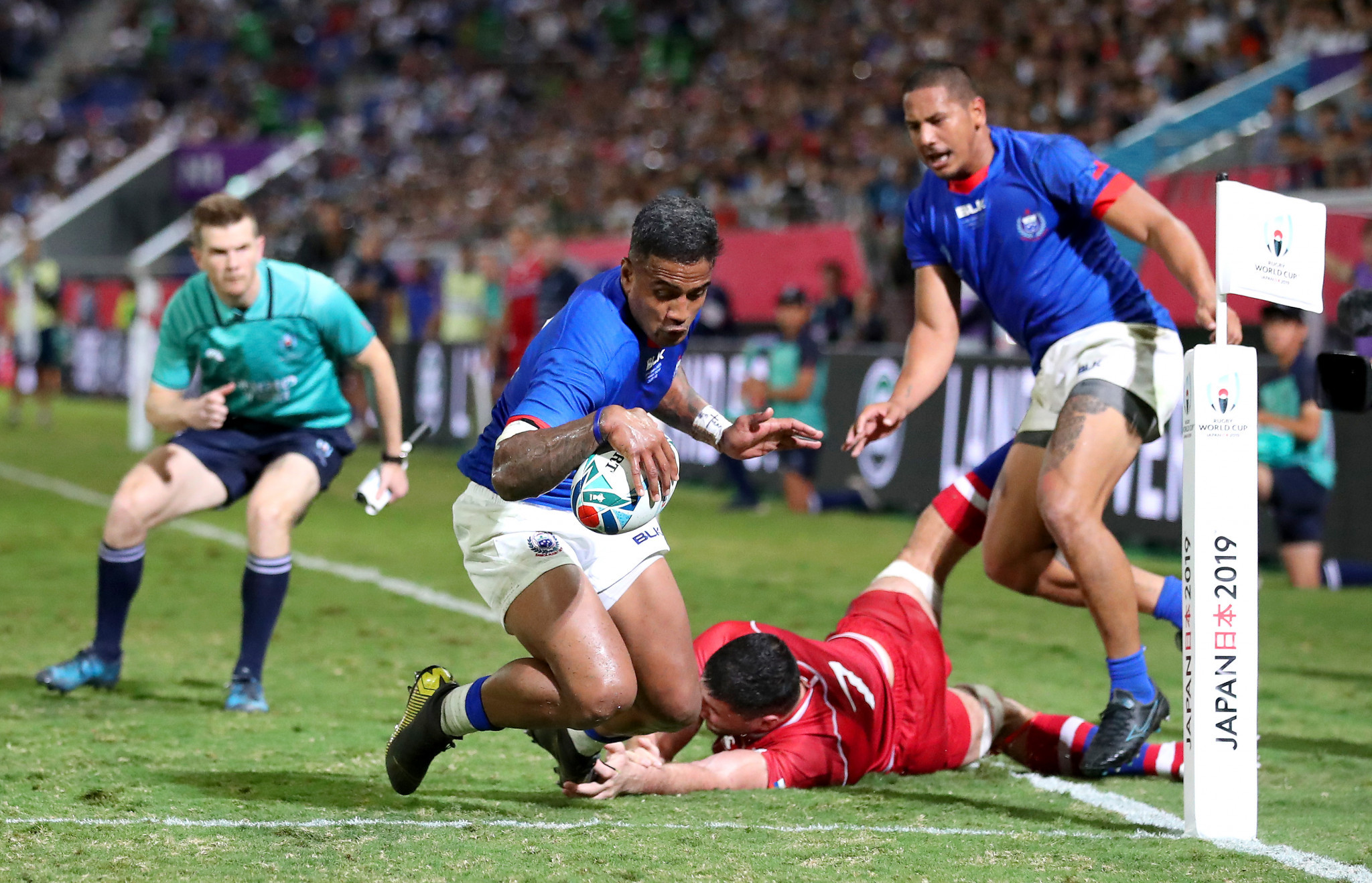 Samoa's Rey Lee-Lo helped his team to six tries against Russia ©Getty Images