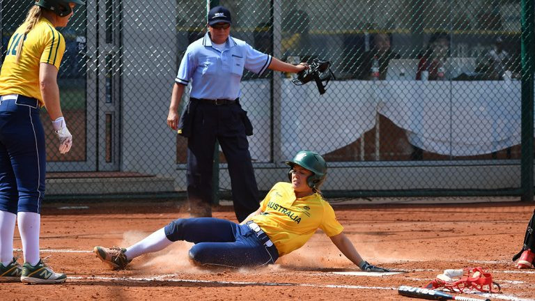 Australia eased past Indonesia to remain unbeaten ©WBSC