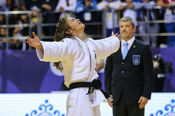 The women's under-52kg final turned into a marathon as Veronica Toniolo of Italy and Russia's Liliia Nugaeva battled for nearly 15 minutes ©IJF