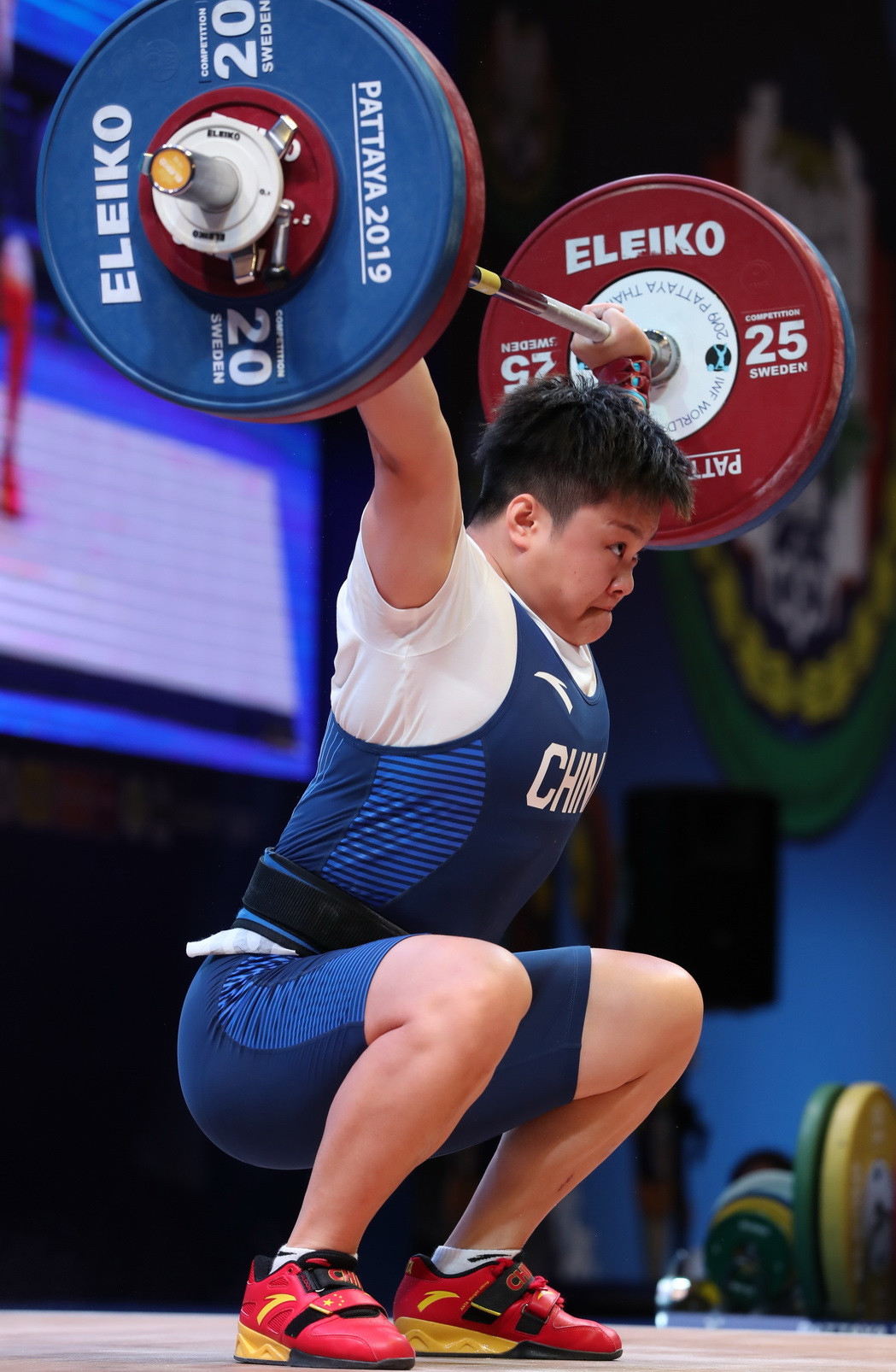 China's Wang Zhouyu claimed a hat-trick of gold medals in the women's 87kg event ©IWF