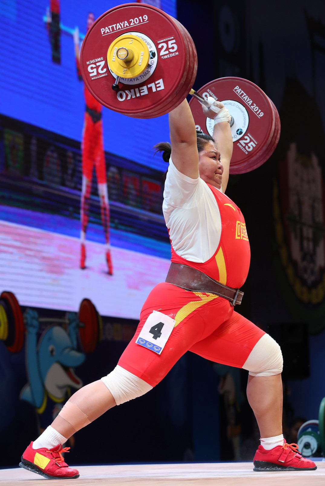 The overall bronze medallist was Rio 2016 Olympic champion Meng Suping of China ©IWF