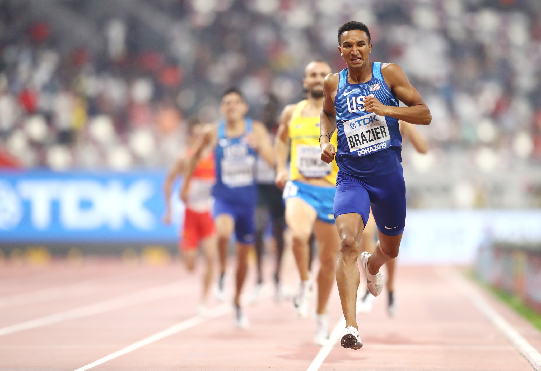 Donavan Brazier of the United States powers to victory in the 800m ©Getty Images